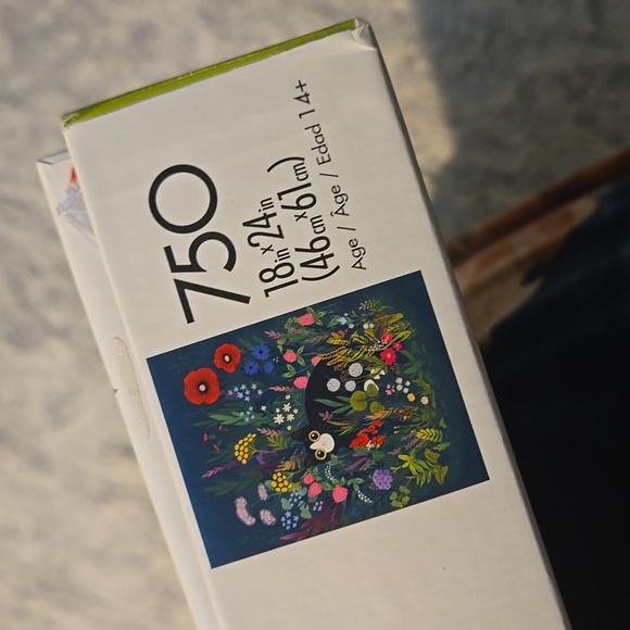 Buffalo Summer Cat 750 Piece Puzzle - Picture 3 of 5